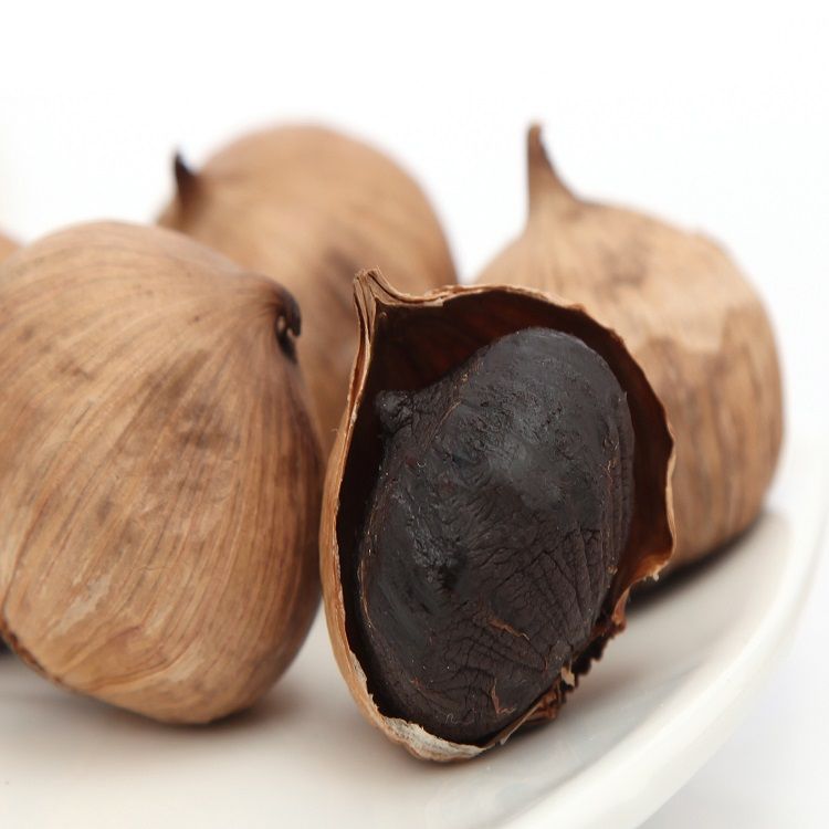 100% Naturally Fermented Multi-Clove Black Garlic, Black Multiple Garlic and Multiple Cloves Black Garlicv