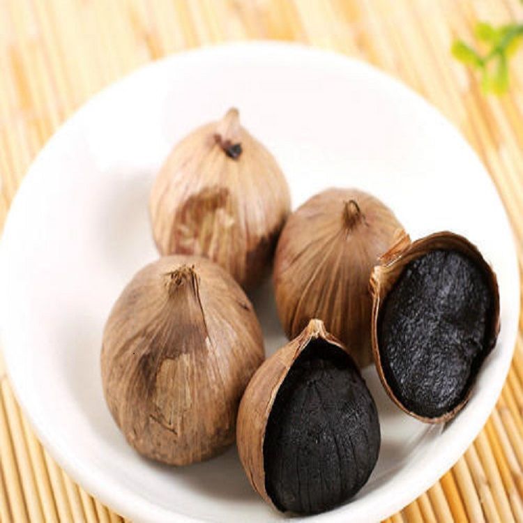 100% Naturally Fermented Multi-Clove Black Garlic, Black Multiple Garlic and Multiple Cloves Black Garlicv