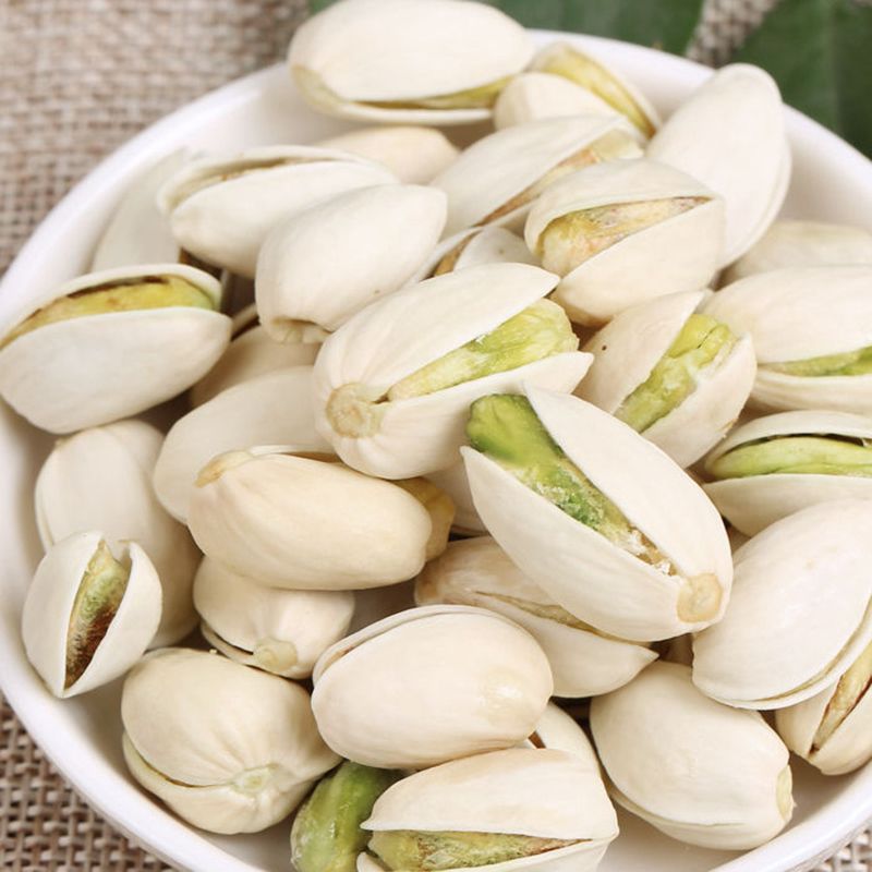 Raw Pistachios with Shell in Bulk on Hot Selling